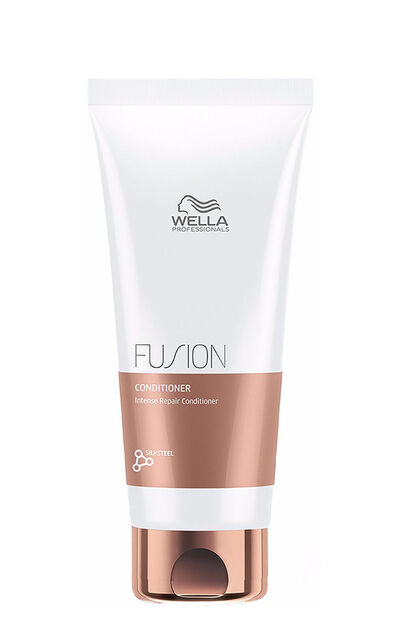 Wella Professionals Кондиционер восстанавливающий с аминокислотами шелка Fusion