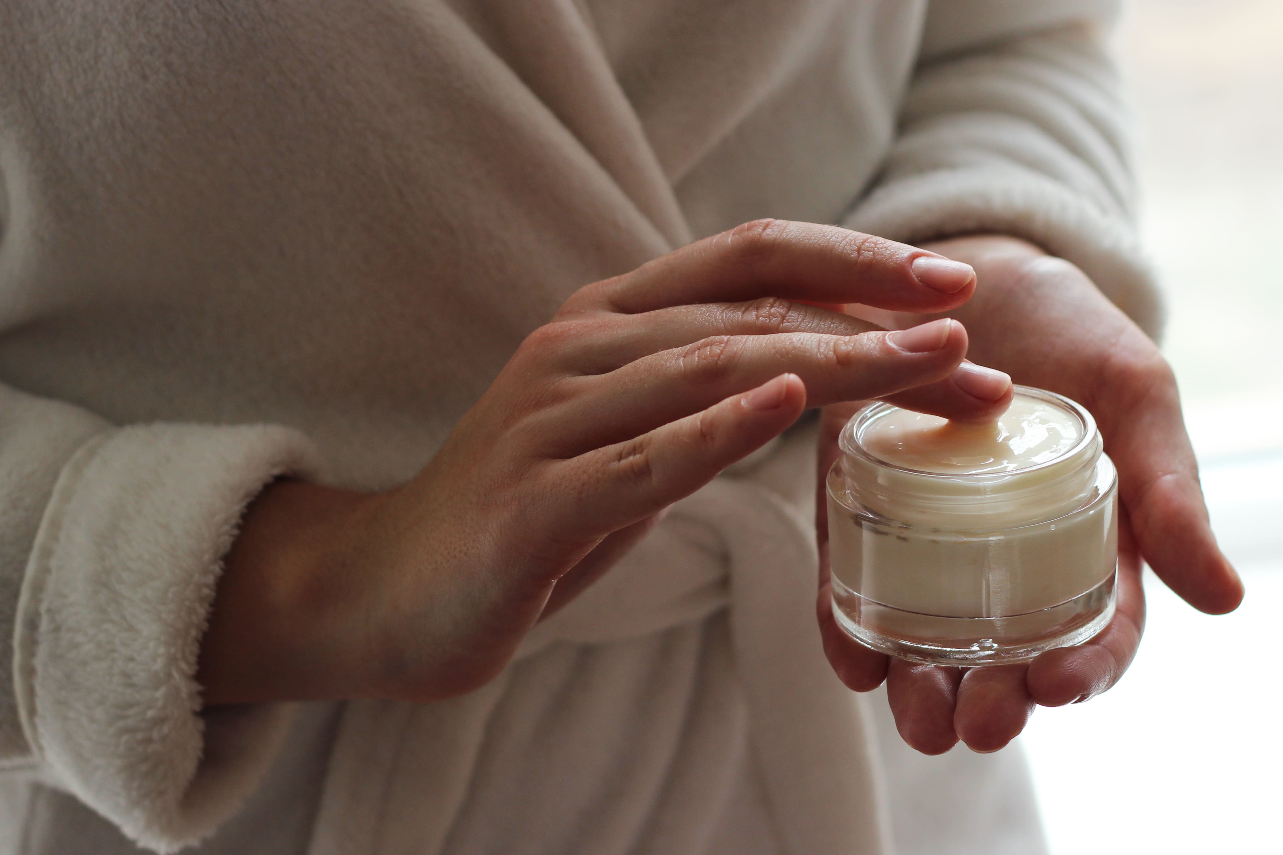 уход за кожей лица зимой